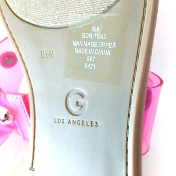 GBG Los Angles Pink Silver Stud Thong Sandals SIZE 8.5 NWOT - Picture 5 of 8